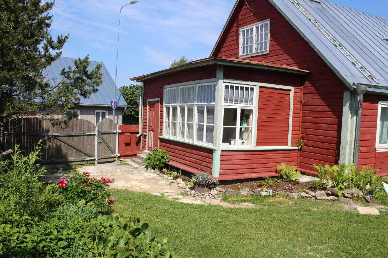Suur-Lossi Apartments Haapsalu Eksteriør bilde